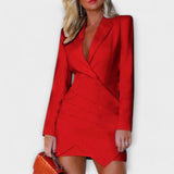 Cláudia – Večerna Blazer Obleka" can be rewritten as "Cláudia – Elegantna Blazer Obleka za Večer.
