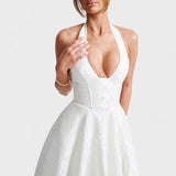Julieta – Midi obleka s halter izrezom" could be rewritten as "Julieta – Midi obleka s halter vratnim izrezom.