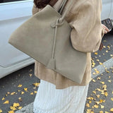 Mara Tote | Eleganten spremljevalec za službo in prosti čas