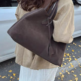 Mara Tote | Eleganten spremljevalec za službo in prosti čas