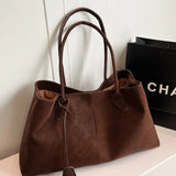 Mara Tote | Eleganten spremljevalec za službo in prosti čas